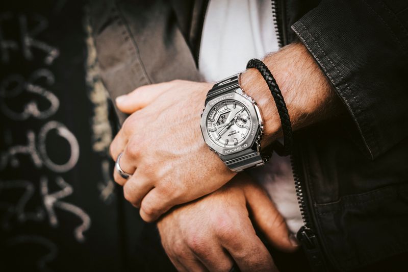 CASIO G-SHOCK GM-2110D-7AER