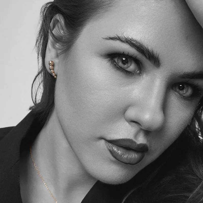 Studio Bela øreringer forgylt sølv 221470