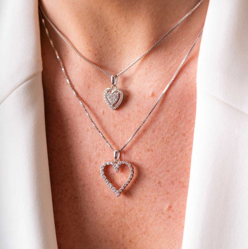 Smykke i sølv med zirkonia hjerte 991990