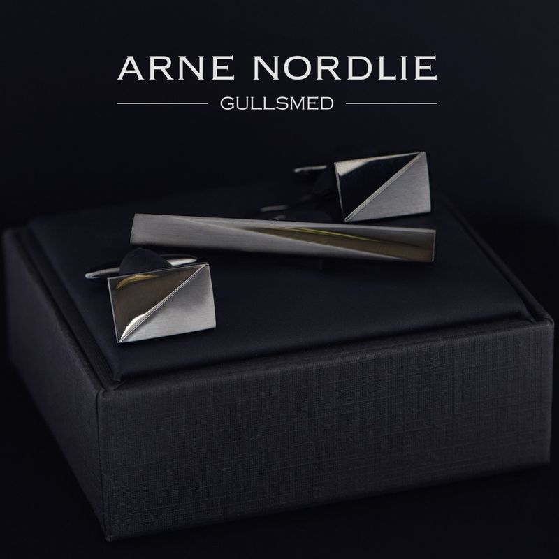 Bijouteri slipsnål og mansjettknapper 10653