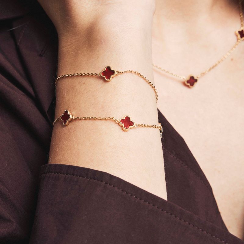 Kløver armbånd sølv dyp rød 992440